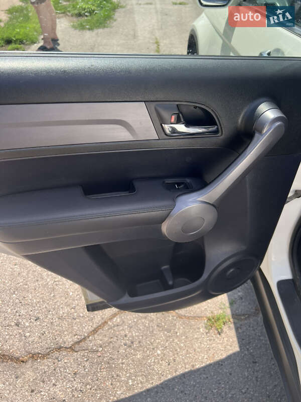 Позашляховик / Кросовер Honda CR-V 2008 в Лубнах