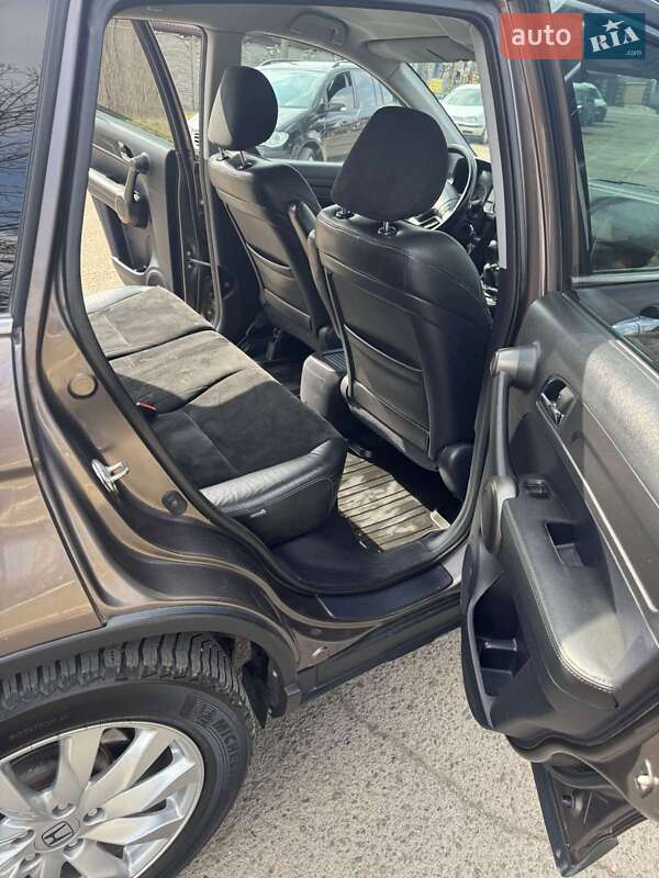 Внедорожник / Кроссовер Honda CR-V 2010 в Черновцах