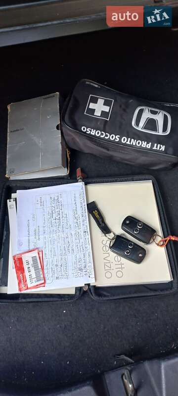 Внедорожник / Кроссовер Honda CR-V 2010 в Черновцах