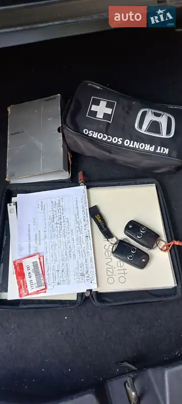 Внедорожник / Кроссовер Honda CR-V 2010 в Черновцах документ