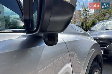 Внедорожник / Кроссовер Honda CR-V 2017 в 