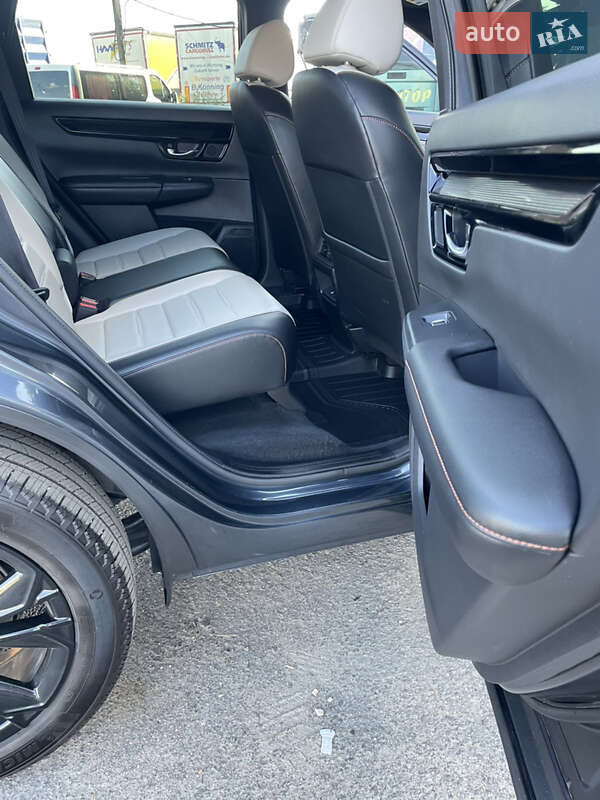 Внедорожник / Кроссовер Honda CR-V 2022 в Луцке