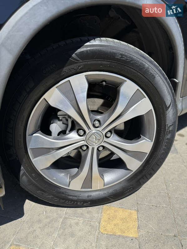 Позашляховик / Кросовер Honda CR-V 2014 в Коломиї