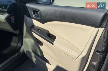 Внедорожник / Кроссовер Honda CR-V 2014 в 