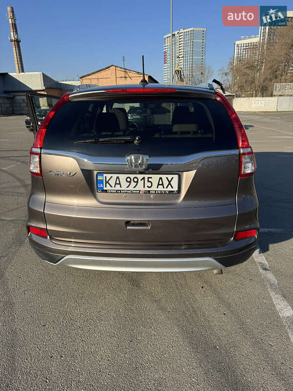 Позашляховик / Кросовер Honda CR-V 2015 в Києві
