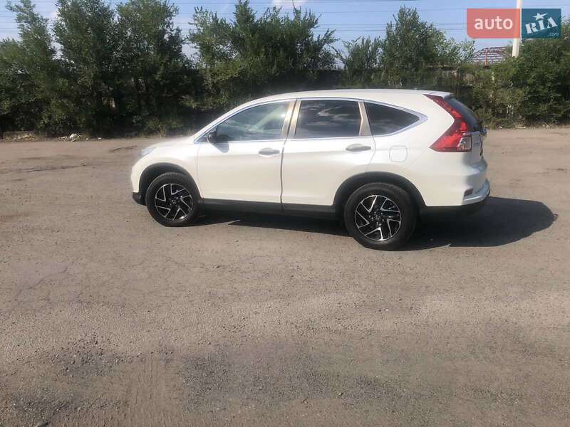 Внедорожник / Кроссовер Honda CR-V 2016 в Днепре