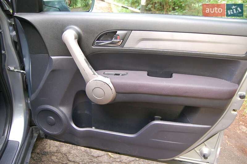Внедорожник / Кроссовер Honda CR-V 2007 в Львове
