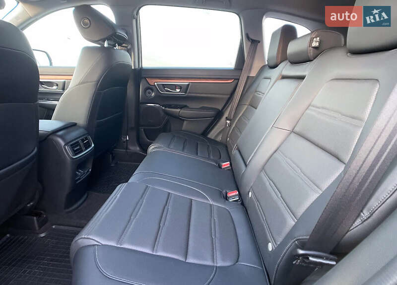 Внедорожник / Кроссовер Honda CR-V 2019 в Львове