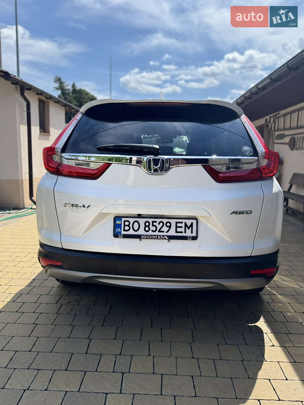 Внедорожник / Кроссовер Honda CR-V 2019 в Дубно