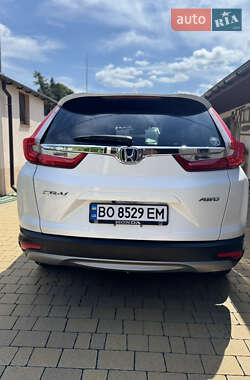 Внедорожник / Кроссовер Honda CR-V 2019 в 