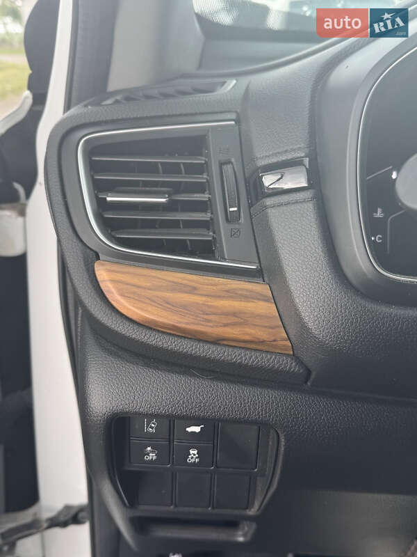 Внедорожник / Кроссовер Honda CR-V 2019 в Дубно
