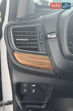 Внедорожник / Кроссовер Honda CR-V 2019 в 