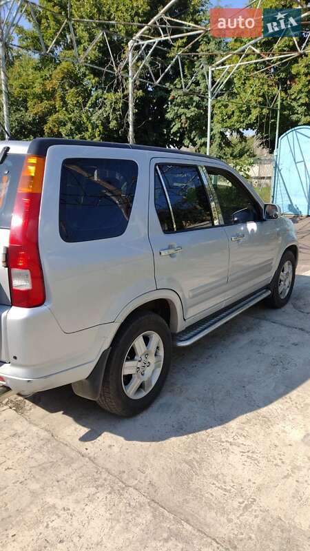 Позашляховик / Кросовер Honda CR-V 2004 в Києві