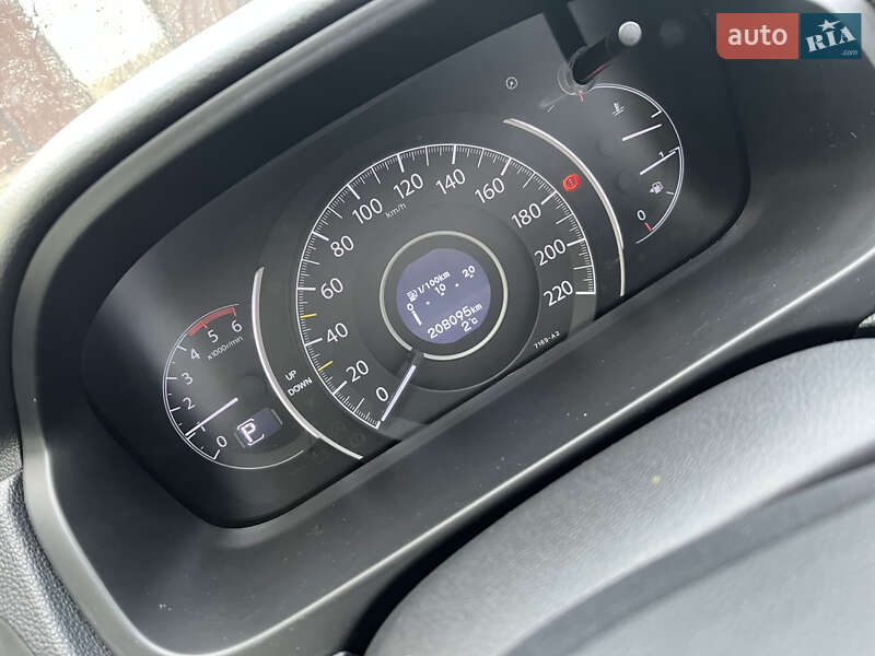 Внедорожник / Кроссовер Honda CR-V 2015 в Львове фото 12 Внедорожник / Кроссовер Honda CR-V 2015 в Львове