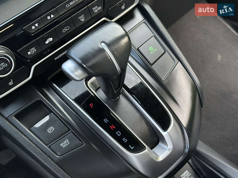 Внедорожник / Кроссовер Honda CR-V 2017 в Одессе