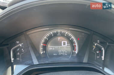 Внедорожник / Кроссовер Honda CR-V 2019 в 