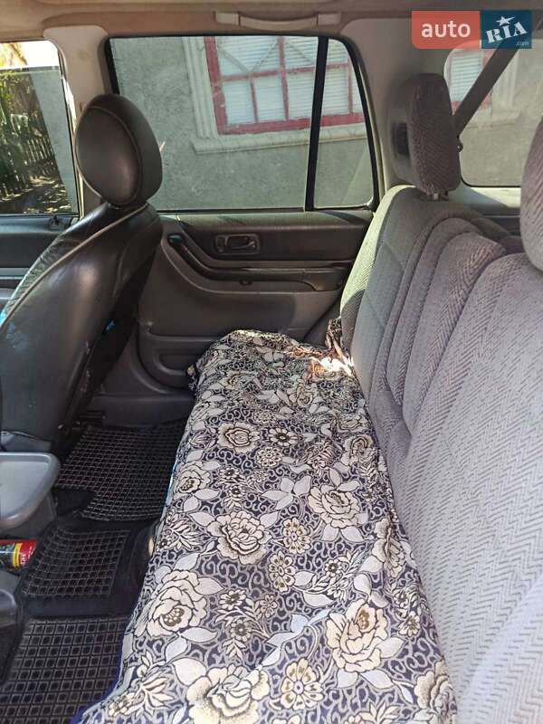 Внедорожник / Кроссовер Honda CR-V 1997 в Захарьевке фото 4 Внедорожник / Кроссовер Honda CR-V 1997 в Захарьевке