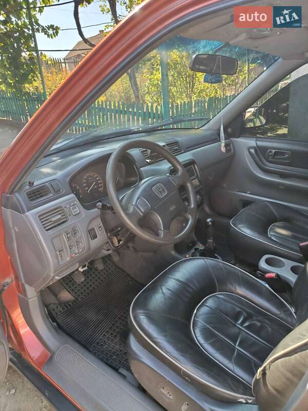 Внедорожник / Кроссовер Honda CR-V 1997 в Захарьевке фото 6 Внедорожник / Кроссовер Honda CR-V 1997 в Захарьевке