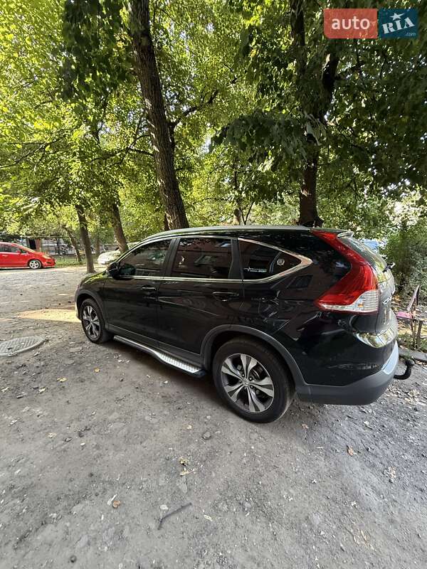 Внедорожник / Кроссовер Honda CR-V 2013 в Могилев-Подольске