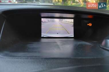 Внедорожник / Кроссовер Honda CR-V 2014 в 