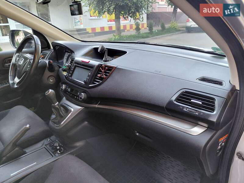 Внедорожник / Кроссовер Honda CR-V 2014 в Виннице