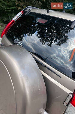Внедорожник / Кроссовер Honda CR-V 2005 в 
