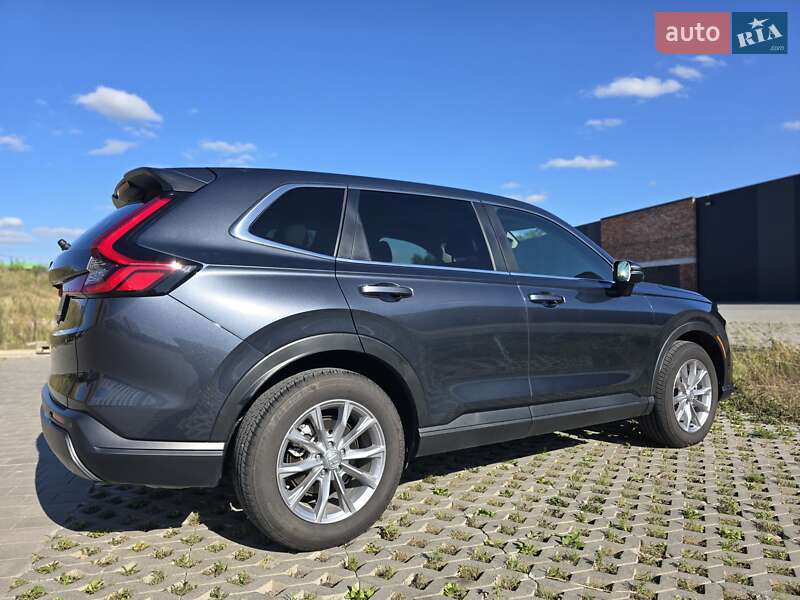 Внедорожник / Кроссовер Honda CR-V 2023 в Хмельницком