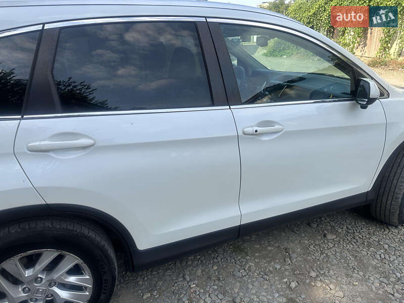 Позашляховик / Кросовер Honda CR-V 2016 в Івано-Франківську