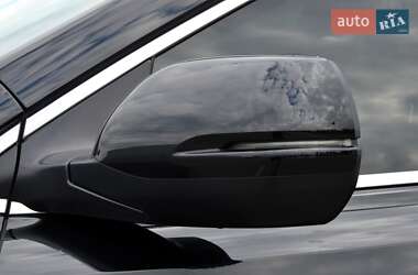 Внедорожник / Кроссовер Honda CR-V 2019 в 