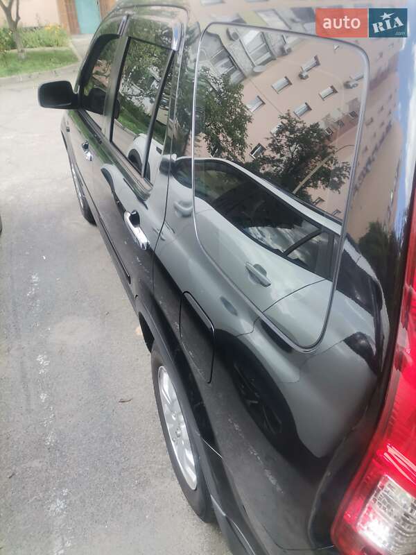 Позашляховик / Кросовер Honda CR-V 2005 в Києві