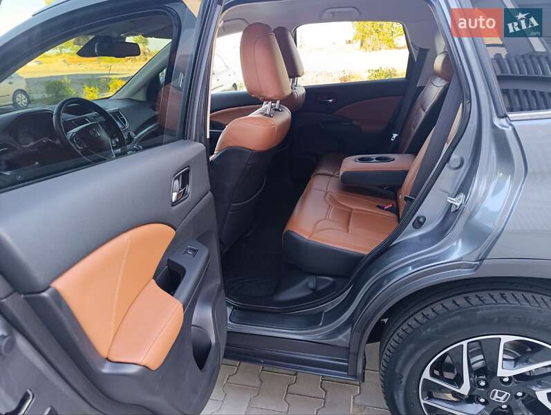 Внедорожник / Кроссовер Honda CR-V 2016 в Черкассах