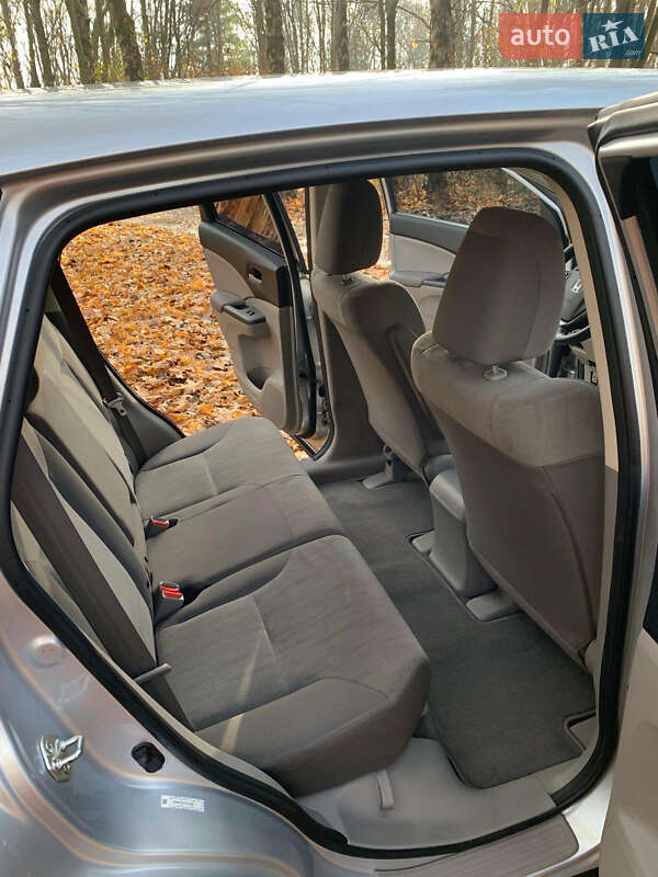 Внедорожник / Кроссовер Honda CR-V 2013 в Бучаче