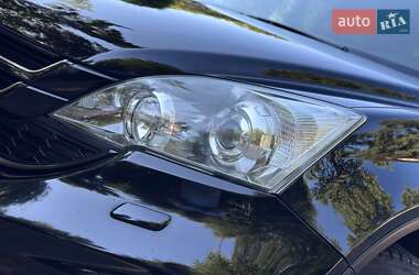 Позашляховик / Кросовер Honda CR-V 2011 в 
