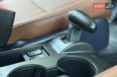 Позашляховик / Кросовер Honda CR-V 2011 в 