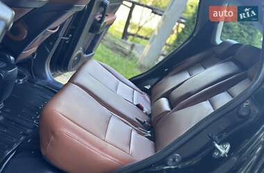 Позашляховик / Кросовер Honda CR-V 2011 в 