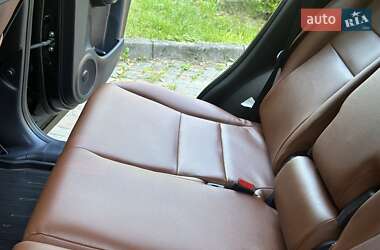 Позашляховик / Кросовер Honda CR-V 2011 в 