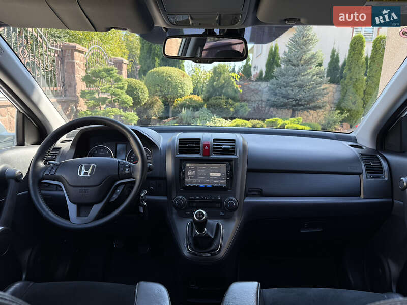 Внедорожник / Кроссовер Honda CR-V 2011 в Тернополе