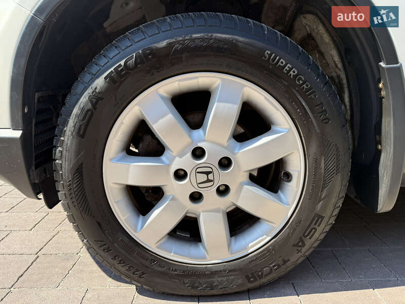 Внедорожник / Кроссовер Honda CR-V 2011 в Тернополе