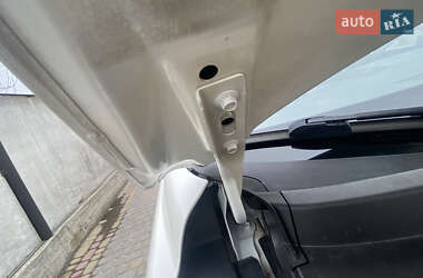 Внедорожник / Кроссовер Honda CR-V 2011 в 