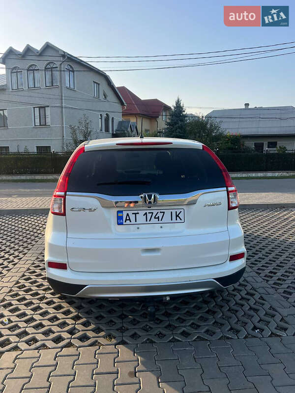 Внедорожник / Кроссовер Honda CR-V 2015 в Ивано-Франковске