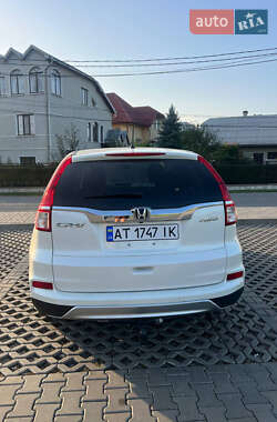 Внедорожник / Кроссовер Honda CR-V 2015 в 