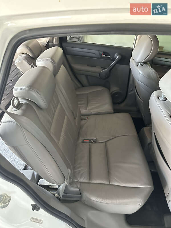 Внедорожник / Кроссовер Honda CR-V 2008 в Киеве