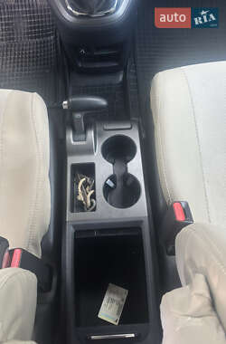 Внедорожник / Кроссовер Honda CR-V 2010 в 