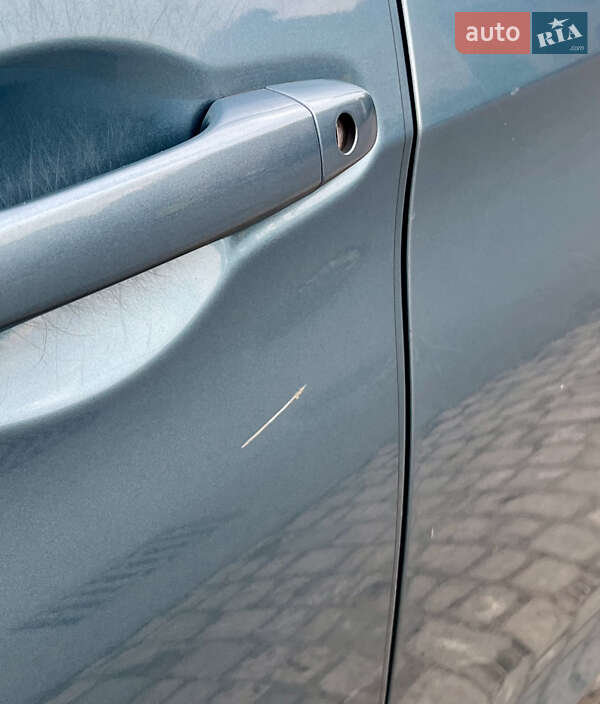 Внедорожник / Кроссовер Honda CR-V 2014 в Киеве