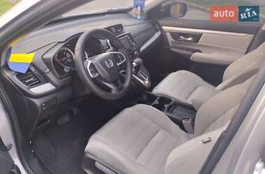 Внедорожник / Кроссовер Honda CR-V 2017 в 