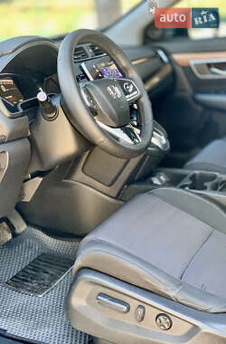Внедорожник / Кроссовер Honda CR-V 2018 в 
