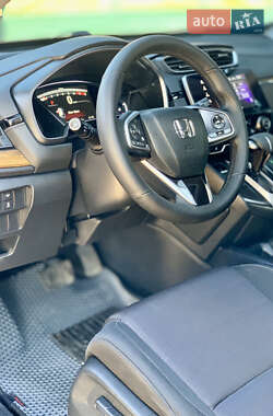Внедорожник / Кроссовер Honda CR-V 2018 в 