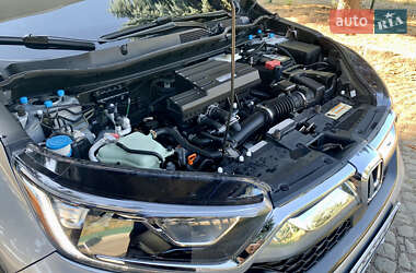 Внедорожник / Кроссовер Honda CR-V 2018 в 