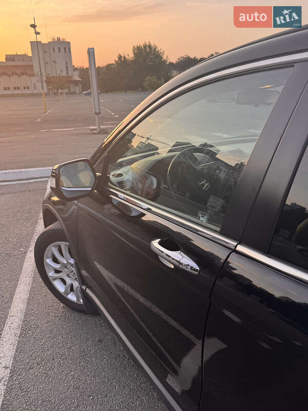 Позашляховик / Кросовер Honda CR-V 2008 в Києві