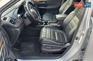 Внедорожник / Кроссовер Honda CR-V 2018 в 